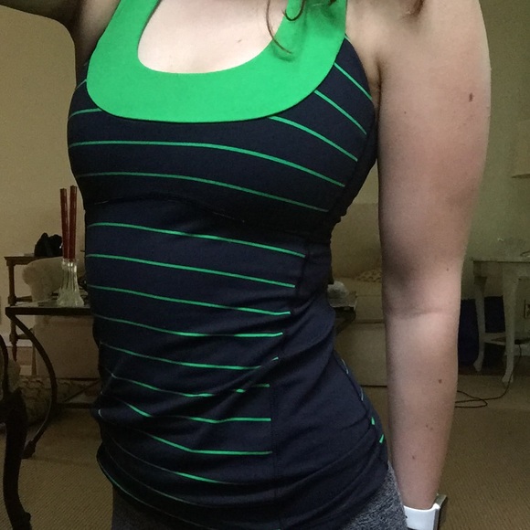 Lululemon stripe ScoopNeck Tank Inkwell/Green Bean - Picture 3 of 4